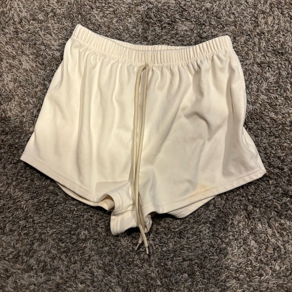 Women's Cream Shorts